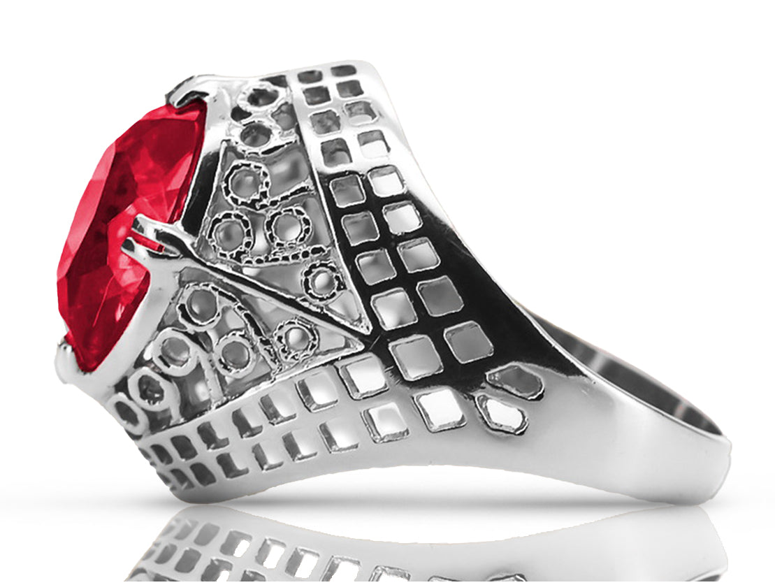Vintage Ruby Ring in Sterling Silver (vrc030s-rb) — close-up of the stone and setting