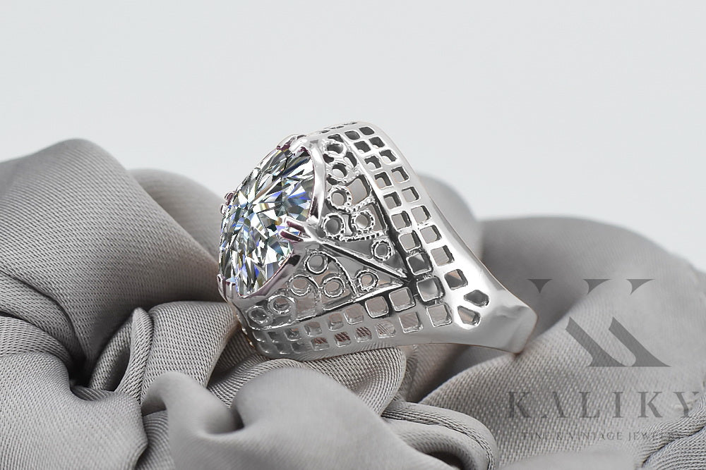 Vintage Zircon Ring in Sterling Silver (vrc030s-zi) — side view showing the setting