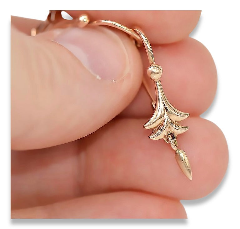 Vintage Leaf Earrings in 14K Rose Gold (ven209) — view 4