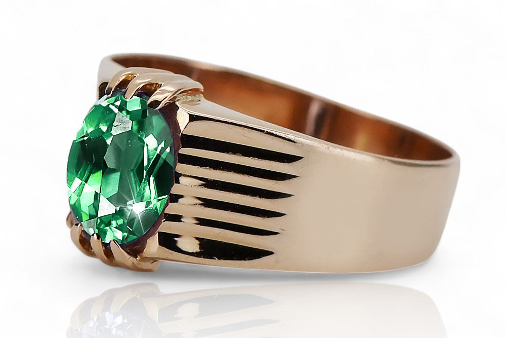Vintage Emerald Ring in 14K Rose Gold (vrc007r-em) — worn on the hand, showing profile