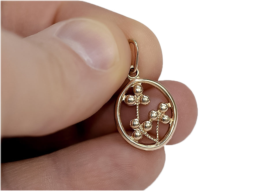 Vintage Leaf Pendant in 14K Rose Gold (vpn064) — full view of the piece