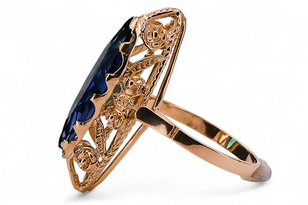 Vintage Sapphire Ring in 14K Rose Gold (vrc005r-sp) — close-up of the stone and setting