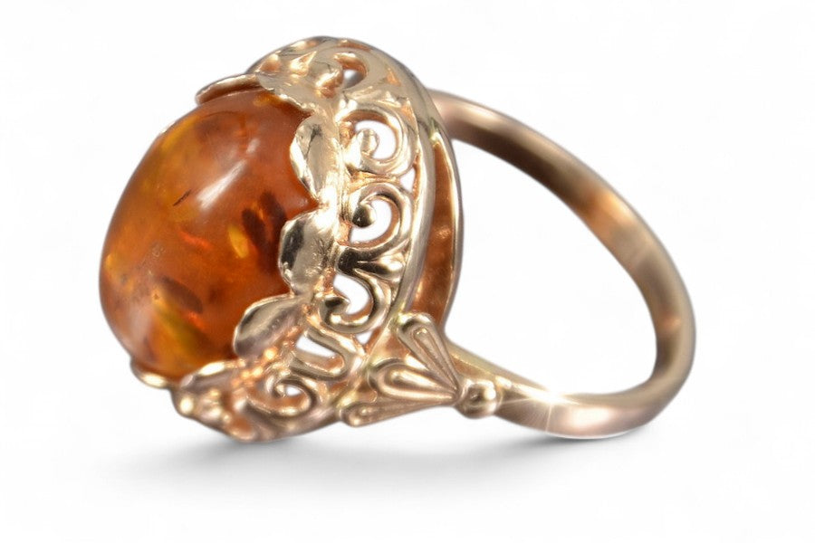 Vintage Amber Ring in 14K Rose Gold (vrab054) — full view of the piece