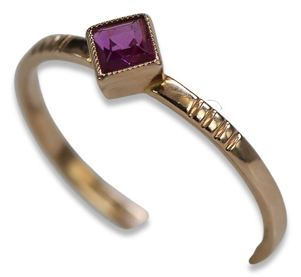 Vintage Ruby Ring in 14K Rose Gold (vrc138r-rb) — back view with the clasp