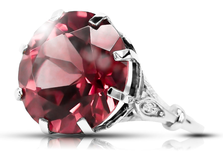 Vintage Ruby Ring in Sterling Silver (vrc073s-rb) — side view showing the setting