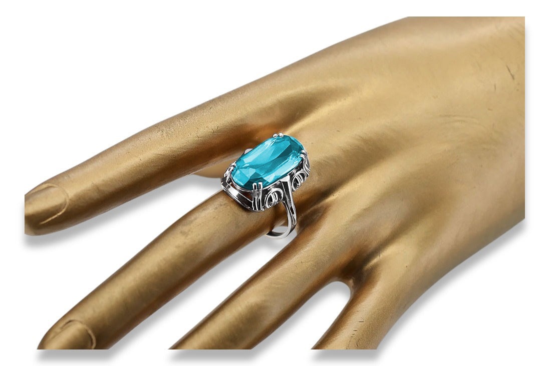 Vintage Aquamarine Ring in Sterling Silver (vrc038s-aq) — close-up of the stone and setting