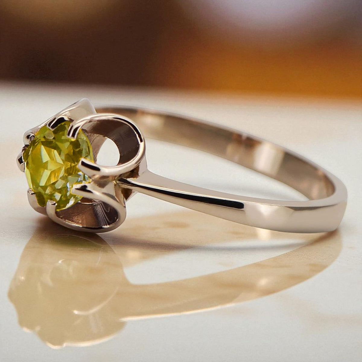 Vintage Yellow Peridot Ring in 14K Rose Gold (vrc348r-yp)