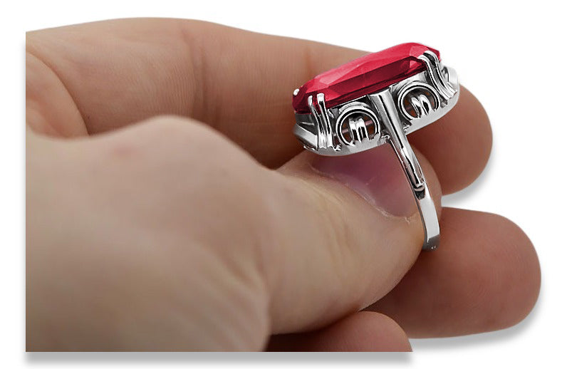 Vintage Ruby Ring in Sterling Silver (vrc038s-rb) — side view showing the setting