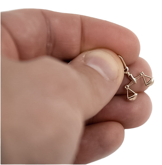 Vintage Copy Pendant Made Zodiac Libra Vzp Pendant in 14K Rose Gold (l0i1en) — full view of the piece