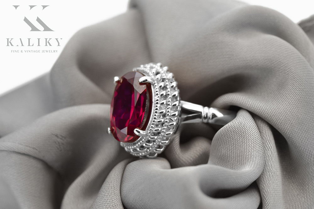 Vintage Ruby Ring in Sterling Silver (vrc068s-rb)
