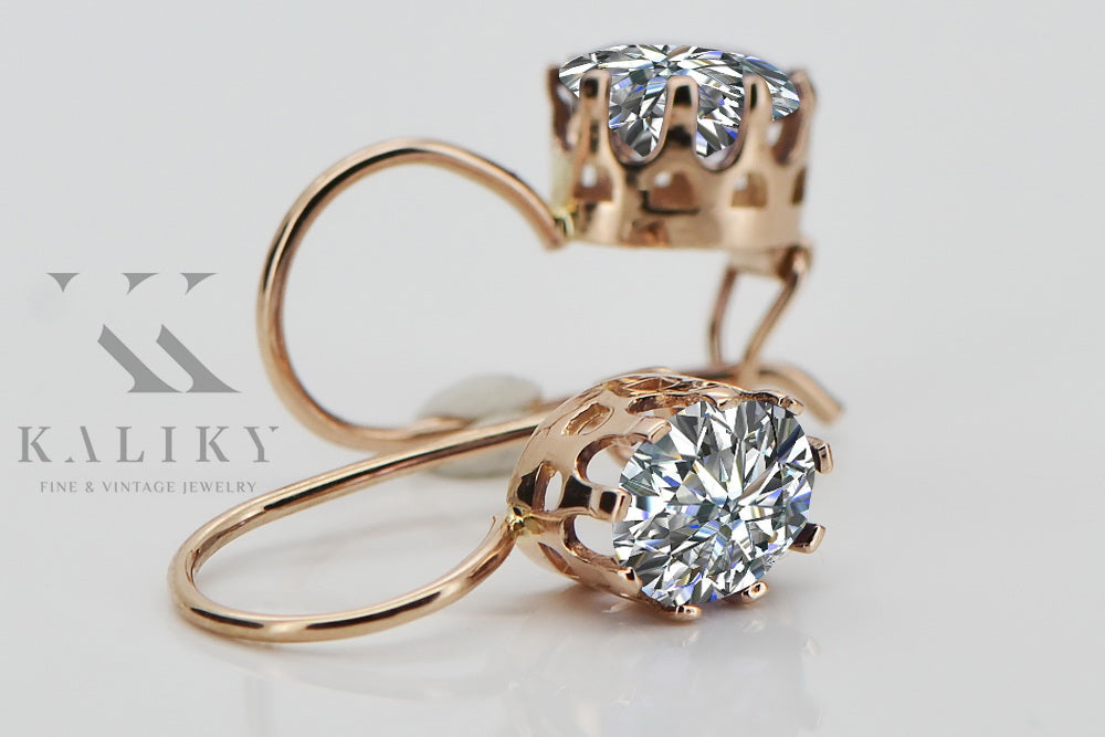 Vintage Zircon Earrings in 14K Rose Gold (vec196r-zi) — worn on the hand, showing profile