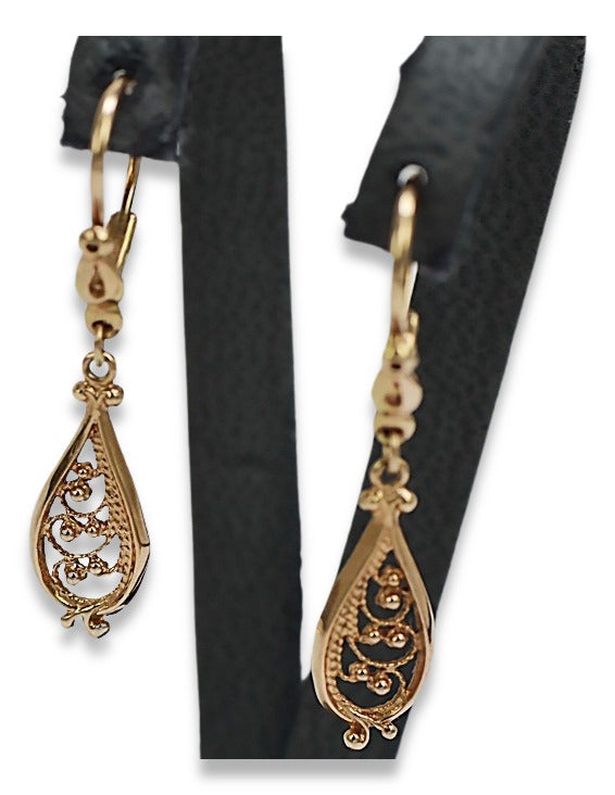 Vintage Leaf Earrings in 14K Rose Gold (ven110) — side view showing the setting