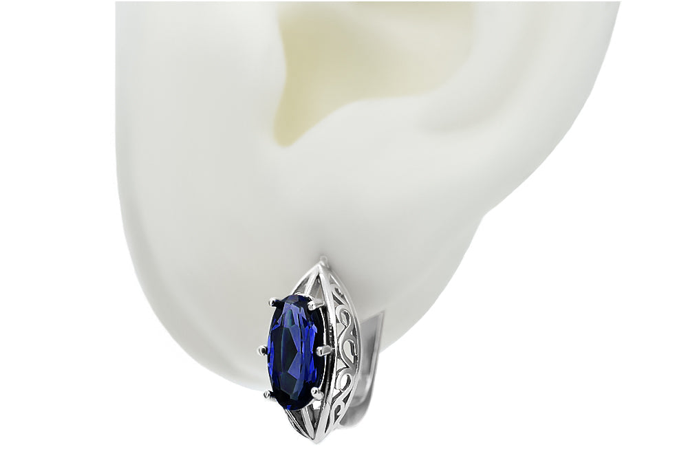 Vintage Sapphire Earrings in Sterling Silver (vec141s-sp) — close-up of the stone and setting