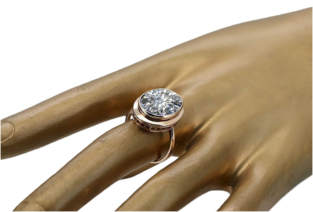 Vintage Zircon Ring in 14K Rose Gold (vrc285r-zi) — close-up of the hallmark on the inner band