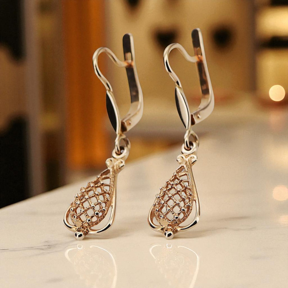 Vintage Leaf Earrings in 14K Rose Gold (ven151)