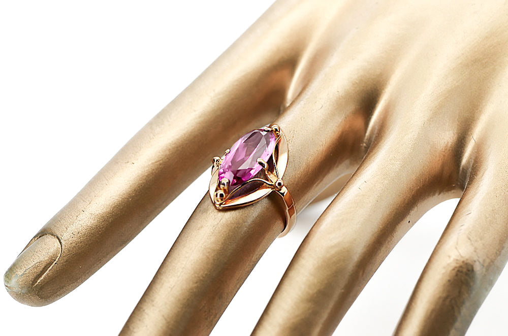 Vintage Amethyst Ring in 14K Rose Gold (vrc047r-am) — full view of the piece