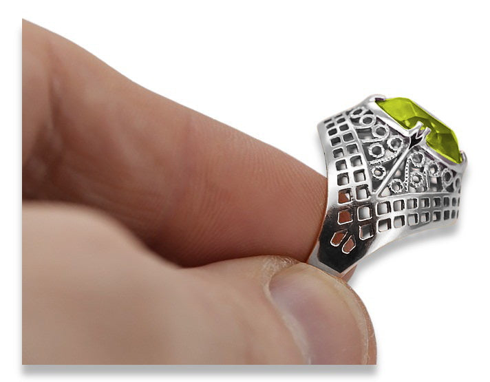 Vintage Yellow Peridot Ring in Sterling Silver (vrc030s-yp)