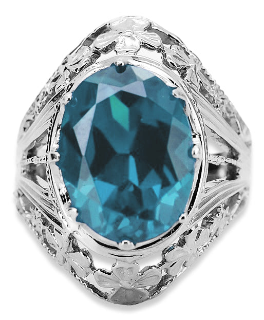 Vintage Aquamarine Ring in Sterling Silver (vrc031s-aq) — close-up of the stone and setting