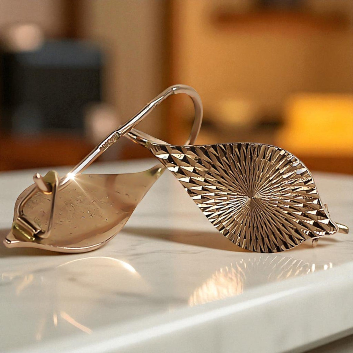 Vintage Leaf Earrings in 14K Rose Gold (ven086)