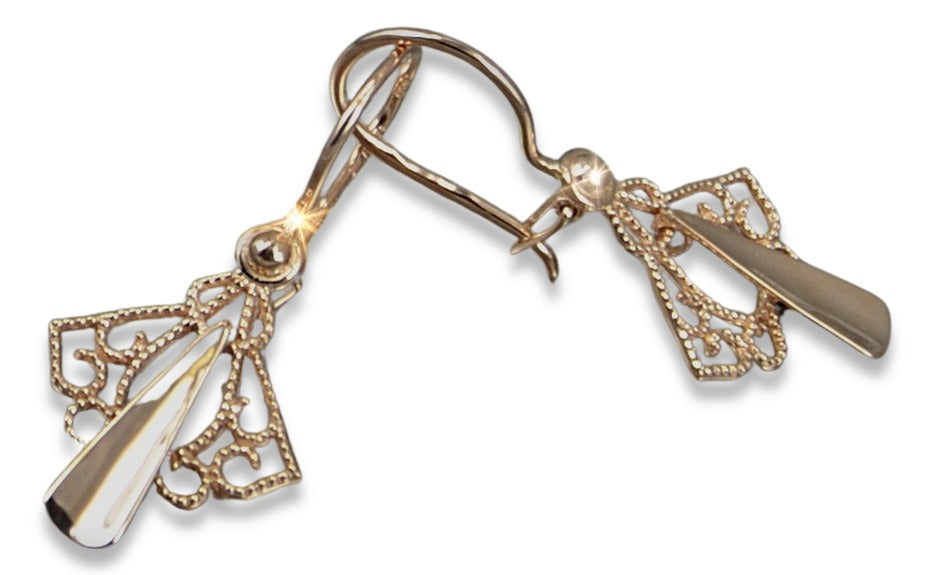 Vintage Leaf Earrings in 14K Rose Gold (ven127) — close-up of the hallmark on the inner band