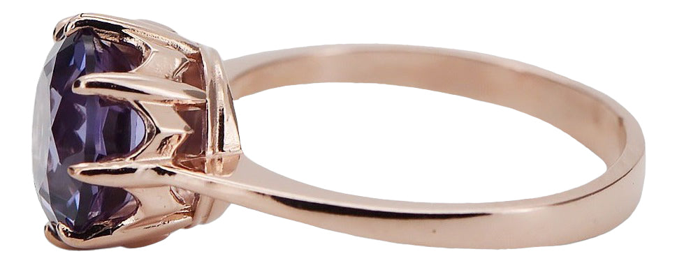 Vintage Alexandrite Ring in 14K Rose Gold (vrc157r-ax) — full view of the piece