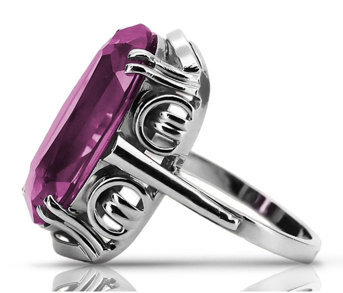 Vintage Amethyst Ring in Sterling Silver (vrc038s-am) — full view of the piece