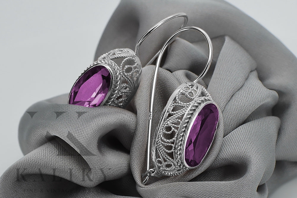 Vintage Amethyst Earrings in Sterling Silver (vec023s-am) — close-up of the stone and setting