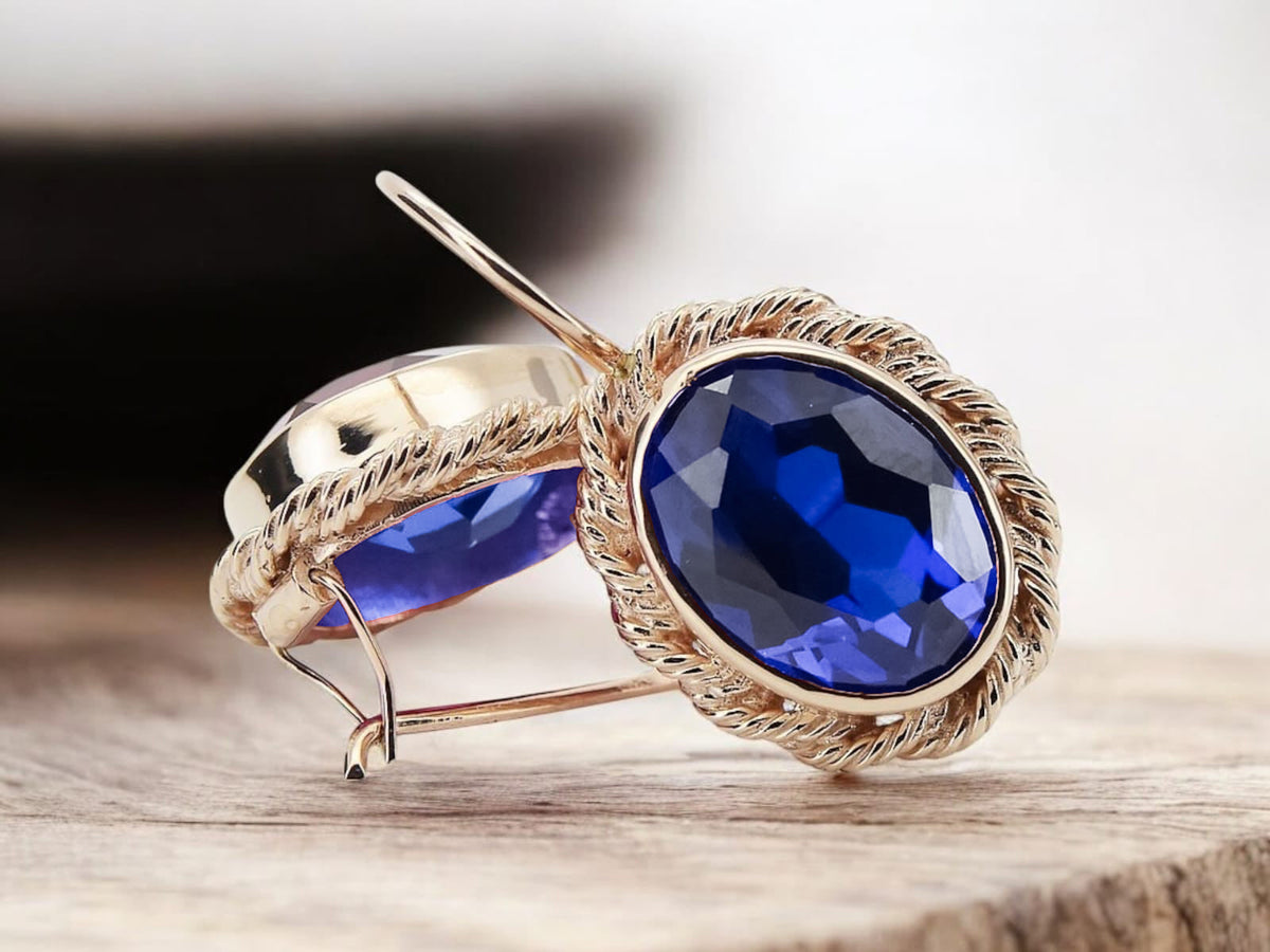 Vintage Sapphire Earrings in 14K Rose Gold (vec007r-sp) — side view showing the setting