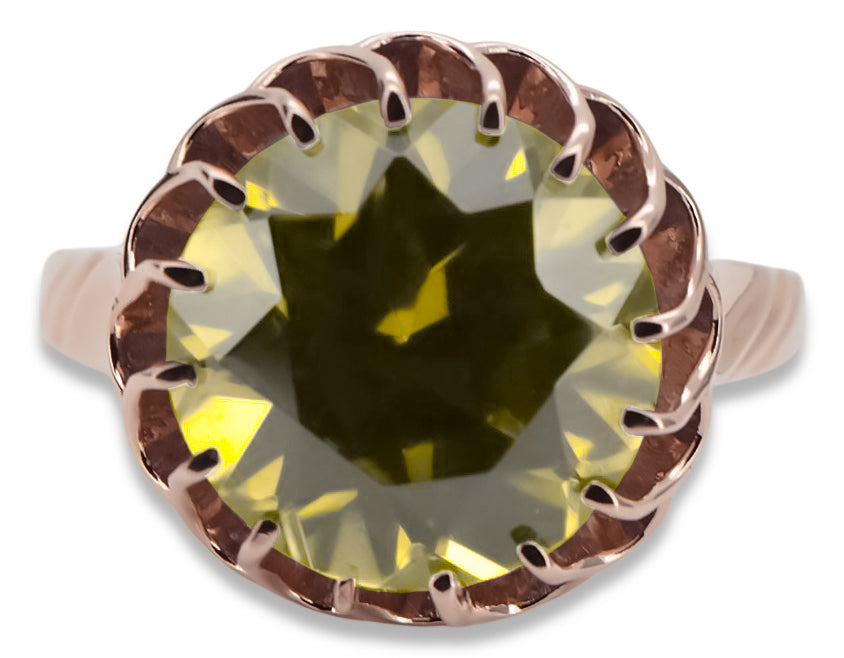 Vintage Yellow Peridot Ring in 14K Rose Gold (vrc035r-yp) — close-up of the stone and setting