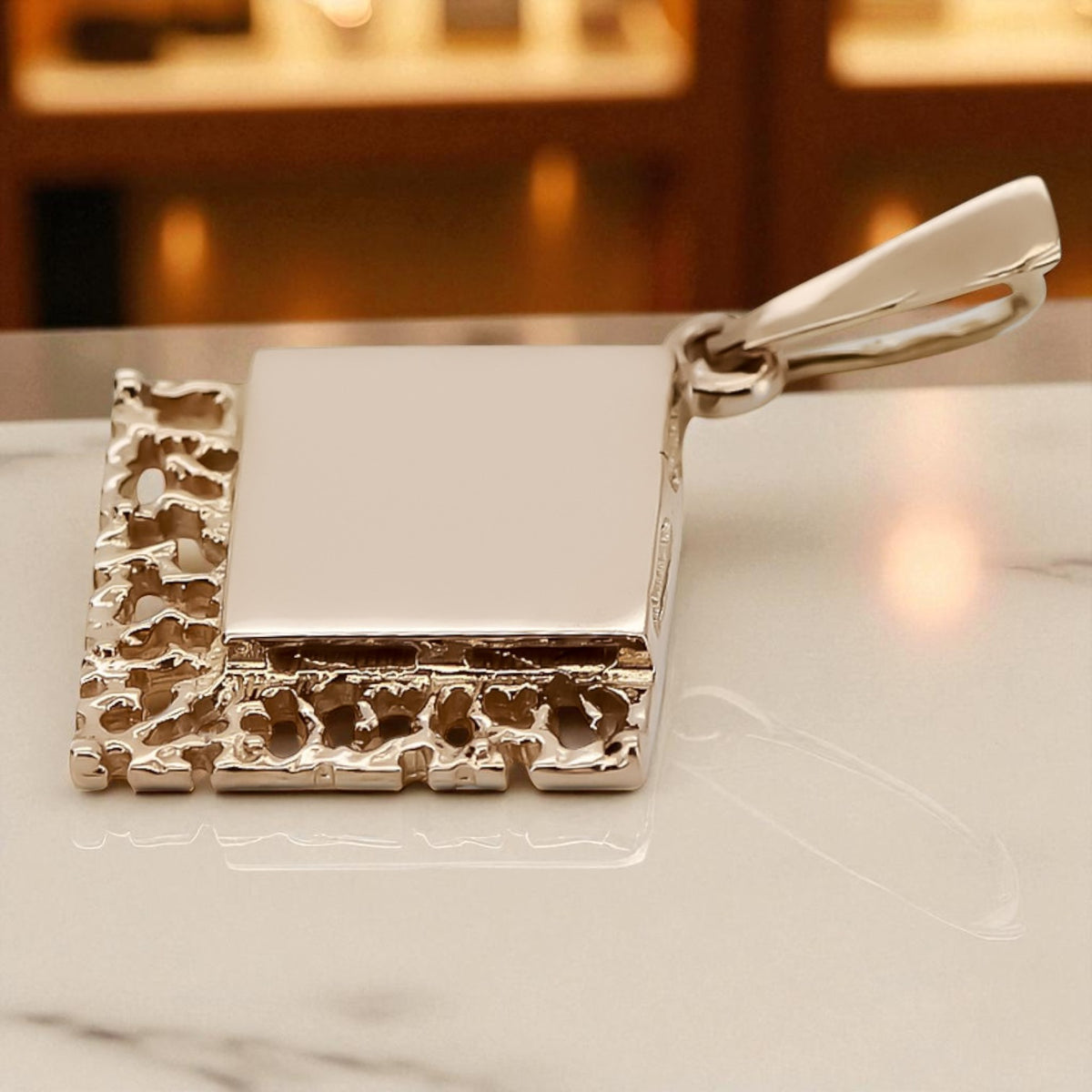 Vintage Square Pendant in 14K Rose Gold (vpn041)