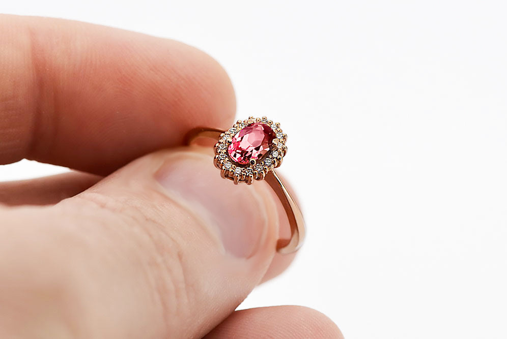Vintage Ruby Ring in 14K Rose Gold (crc009r-rb) — worn on the hand, showing profile
