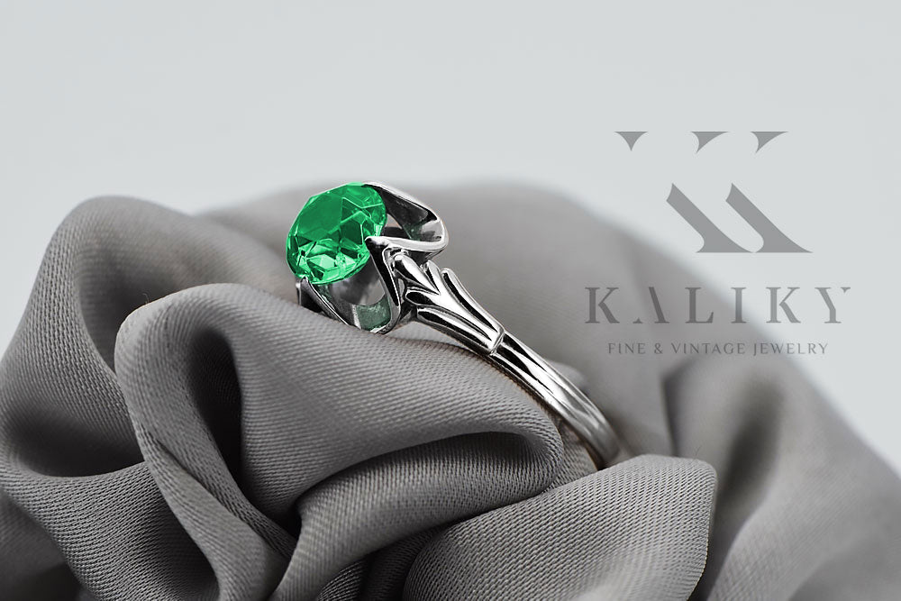 Vintage Emerald Ring in Sterling Silver (vrc023s-em) — worn on the hand, showing profile