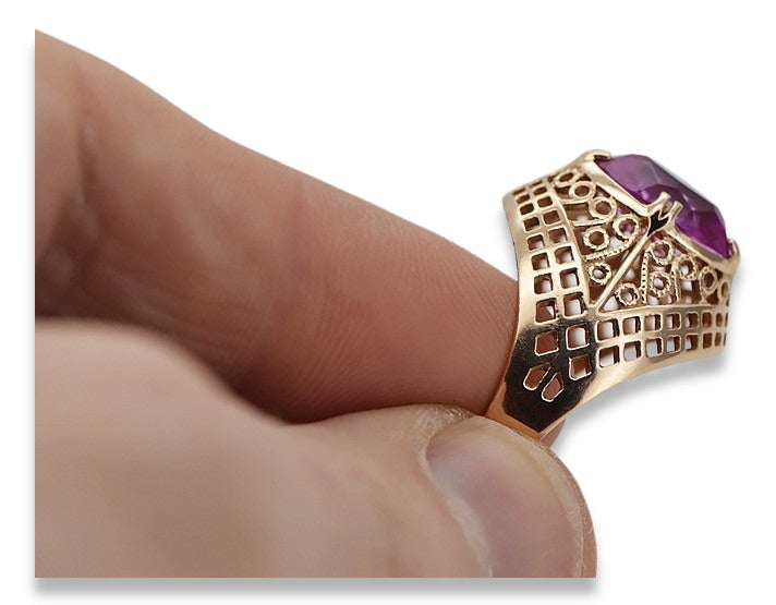 Vintage Amethyst Ring in 14K Rose Gold (vrc030r-am) — side view showing the setting