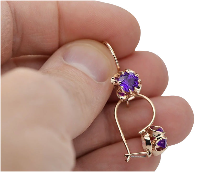 Vintage Alexandrite Earrings in 14K Rose Gold (vec035r-ax) — side view showing the setting