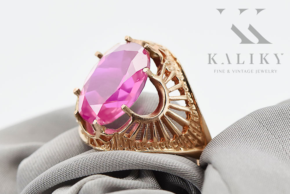 Vintage Amethyst Ring in 14K Rose Gold (vrc003r-am) — side view showing the setting