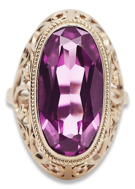 Vintage Amethyst Ring in 14K Rose Gold (vrc184r-am) — worn on the hand, showing profile