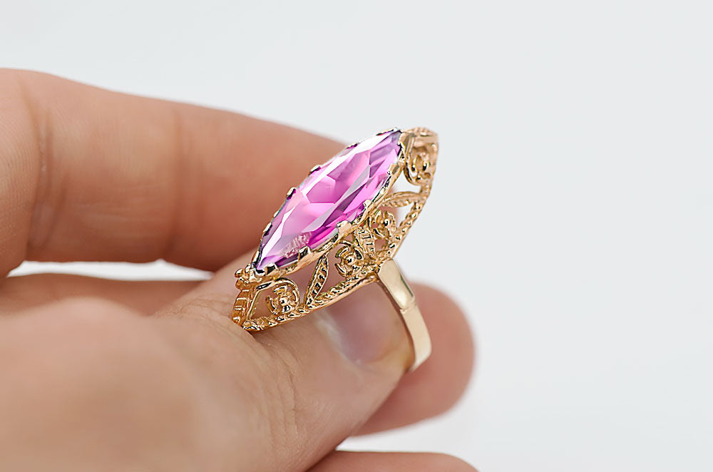 Vintage Amethyst Ring in 14K Rose Gold (vrc005r-am) — side view showing the setting