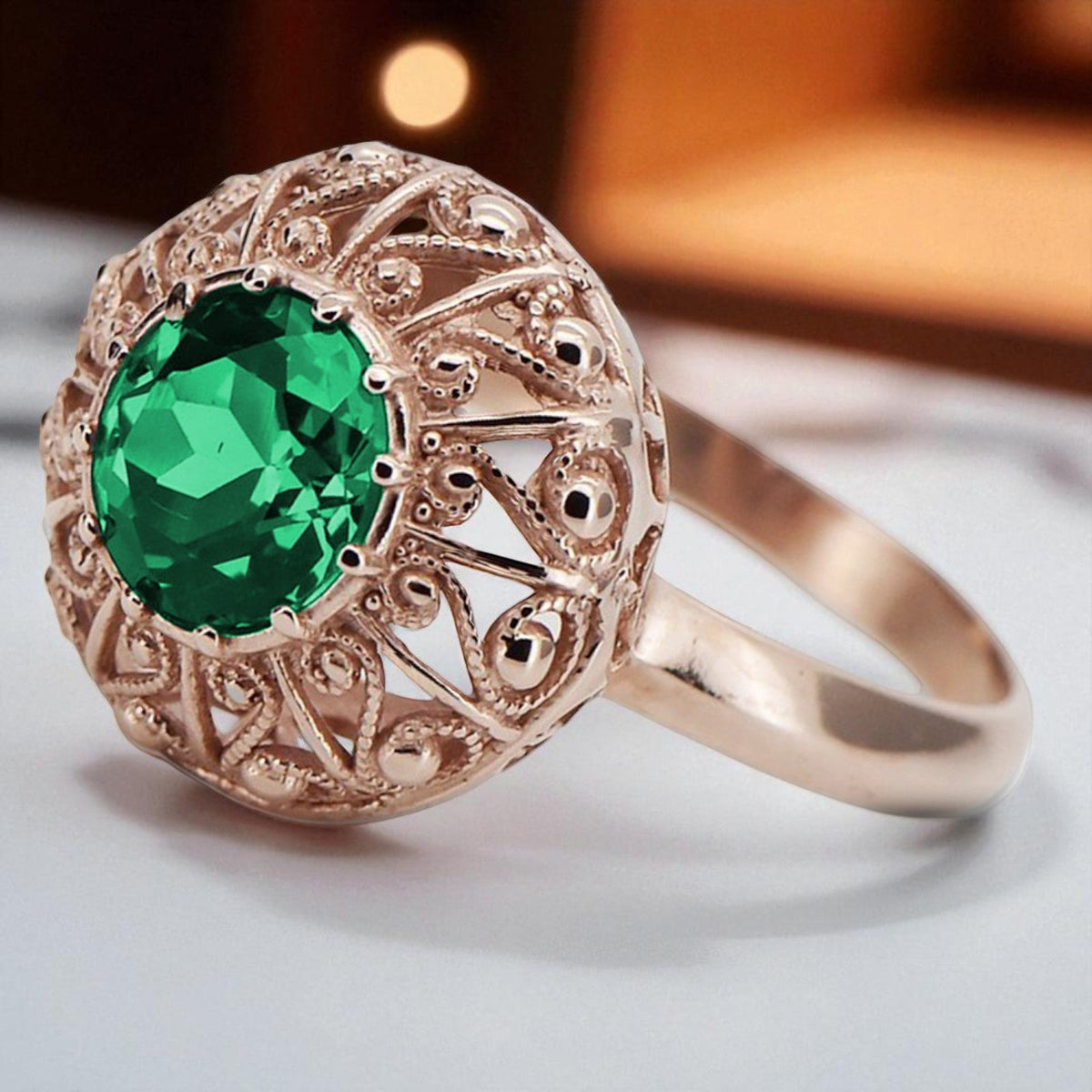 Vintage Emerald Round Womens Ring in 14K Rose Gold (vrc059r-em)