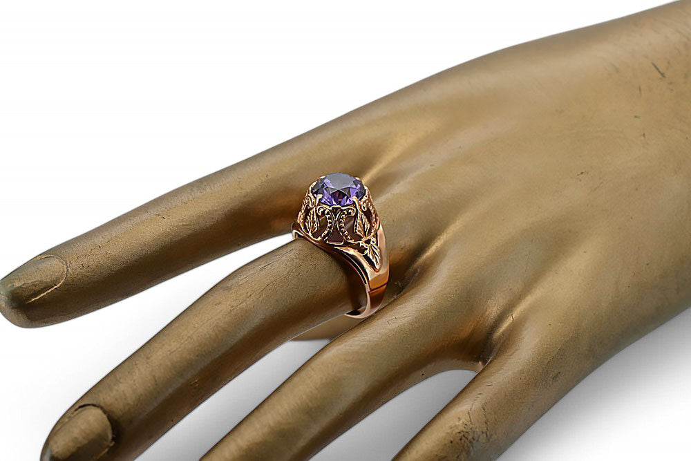 Vintage Alexandrite Ring in 14K Rose Gold (vrc080r-ax) — full view of the piece