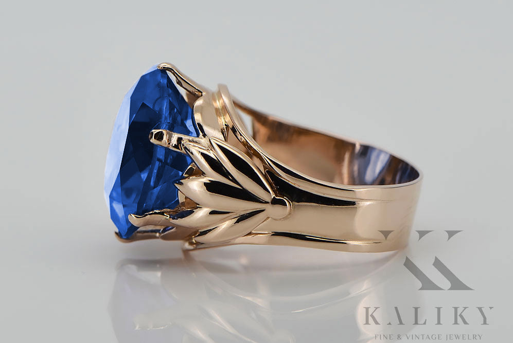 Vintage Sapphire Ring in 14K Rose Gold (vrc029r-sp) — back view with the clasp