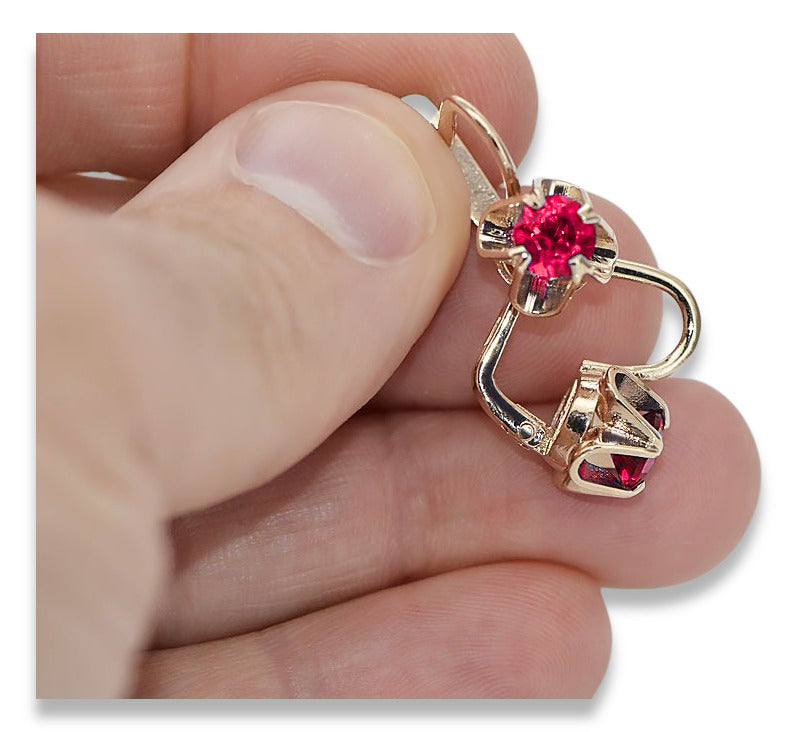 Vintage Ruby Earrings in 14K Rose Gold (vec018r-rb) — side view showing the setting