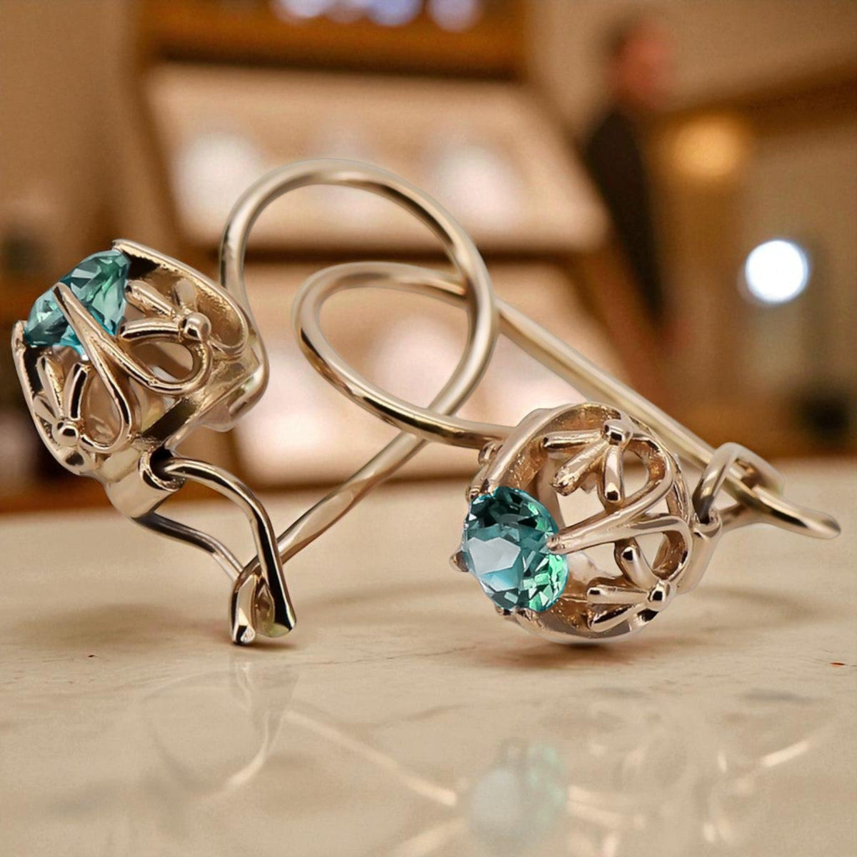Vintage Emerald Made Earrings in 14K Rose Gold (vec145r-em)