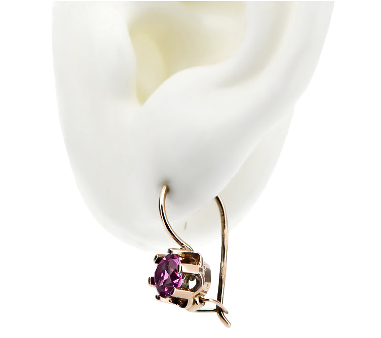 Vintage Amethyst Earrings in 14K Rose Gold (vec019r-am) — close-up of the stone and setting