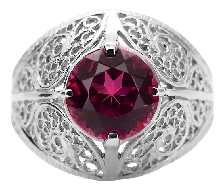 Vintage Ruby Ring in Sterling Silver (vrc026s-rb) — close-up of the stone and setting
