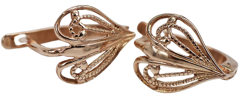 Vintage Heart Earrings in 14K Rose Gold (ven076) — worn on the neckline, showing the drape