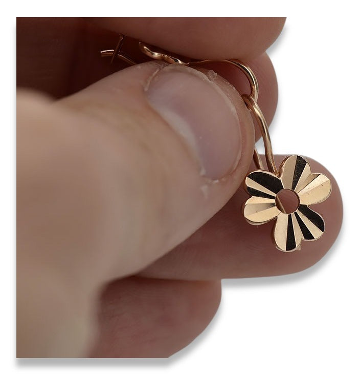 Vintage Leaf Earrings in 14K Rose Gold (ven120) — view 3