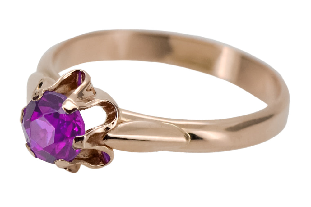Vintage Amethyst Ring in 14K Rose Gold (vrc094r-am) — full view of the piece