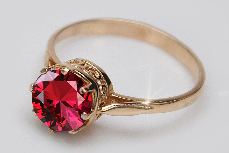 Vintage Ruby Ring in 14K Rose Gold (vrc366r-rb) — detail of the metal texture