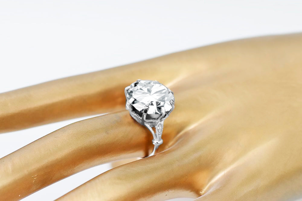 Vintage Zircon Ring in Sterling Silver (vrc073s-zi)