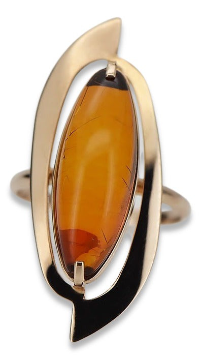 Vintage Amber Ring in 14K Rose Gold (vrab008) — close-up of the stone and setting